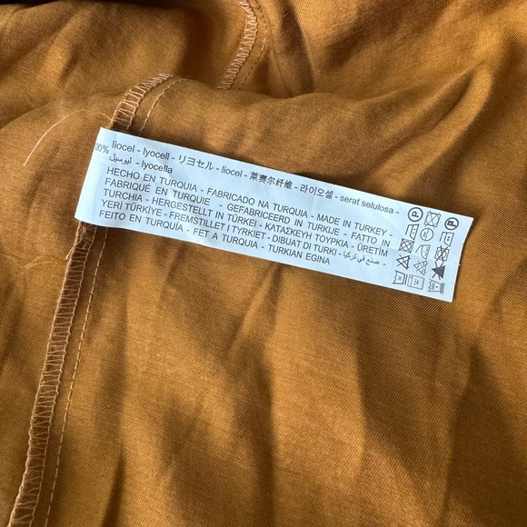 Zara NWT Women's Satin Pleated Midi Shirt Dress in Toffee (Gold) Size X-Small - Picture 3 of 12